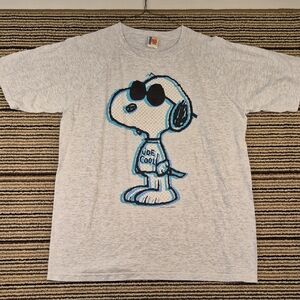 SNOOPY Joe Cool Peanuts Grey Blue Single Stitch USA Mens T Shirt Sz XL VTG 90s